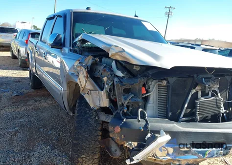 2004 Chevrolet Silverado 2500Hd Lt из США, поврежденный, VIN 1GCHK23114F151994